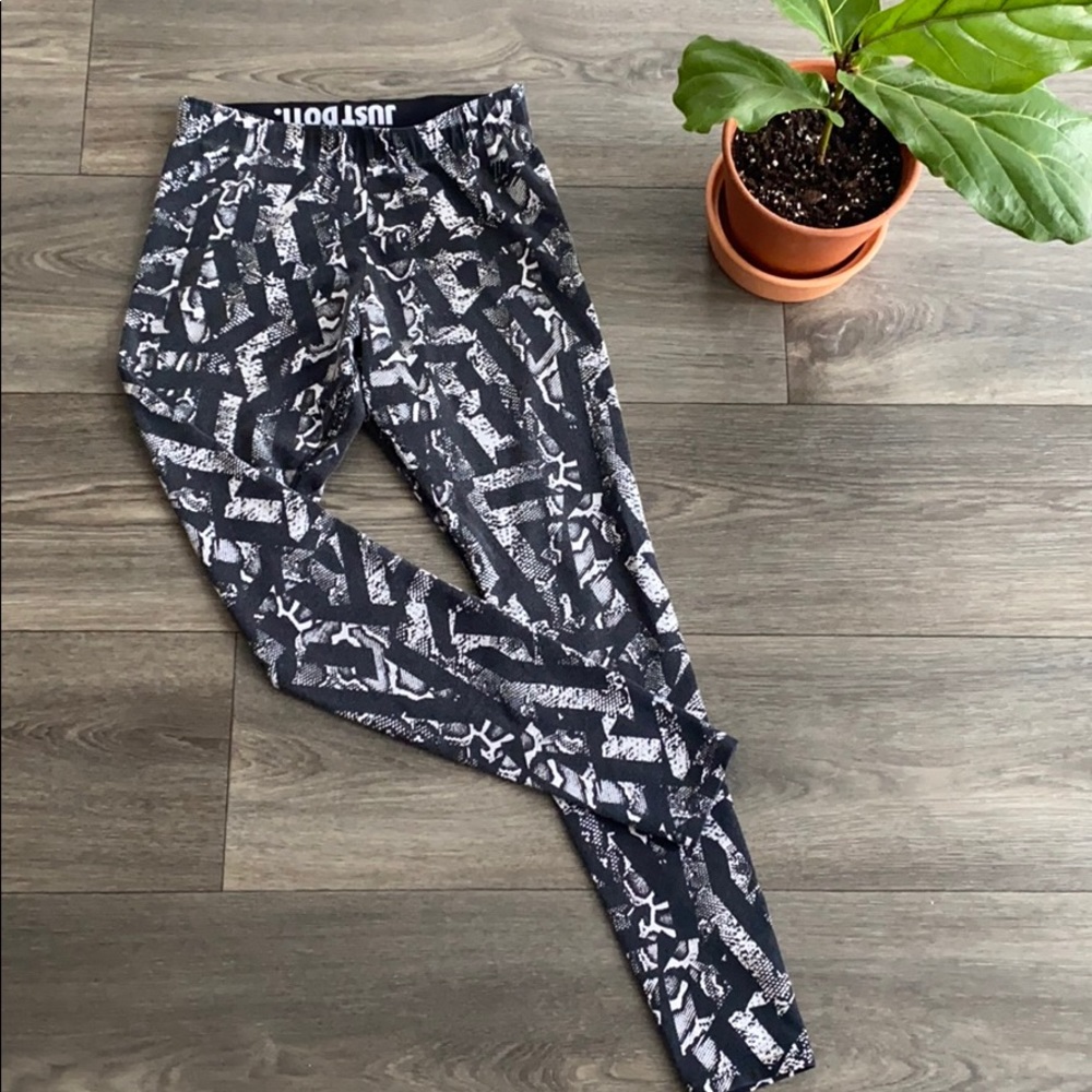 Nike workout legging